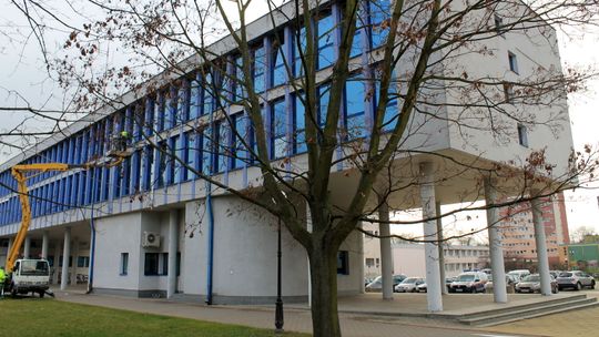 Zmiana warty w gminach powiatu puławskiego. Terminy pierwszych sesji