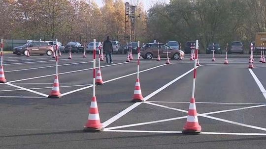 Zmiany w egzaminach na prawo jazdy. Będzie mniej rygorystycznie