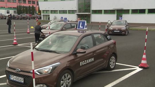 Zmiany w egzaminach na prawo jazdy weszły w życie [wideo]