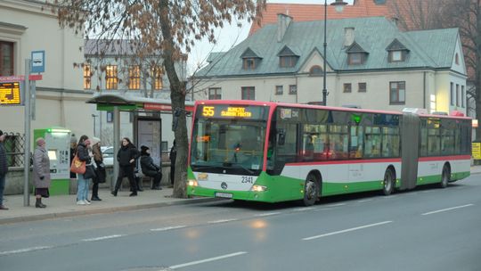 Zmiany w kursowaniu autobusów. ZDiTM wprowadza kolejne korekty