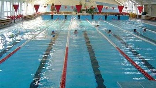 Zmienił się dyrektor, zniknęły puchary i pamiątki. "Dzieci są bardzo poruszone"