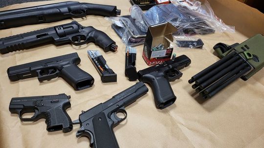 Zmuszali kobiety do prostytucji i czerpali z tego zyski. Policjanci z Lublina rozbili brutalny gang