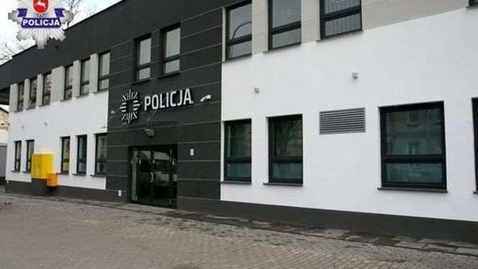 Znalazł pieniądze i zaniósł na komisariat. Policja szuka osoby, która je zgubiła 