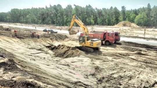 Znaleziska sprzed 10 tys. lat na budowie ekspresówki (zdjęcia)