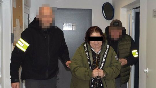 Znali się chwilę, ale on na pewno tego żałuje. Rozkochała, okradła i wyszła za innego