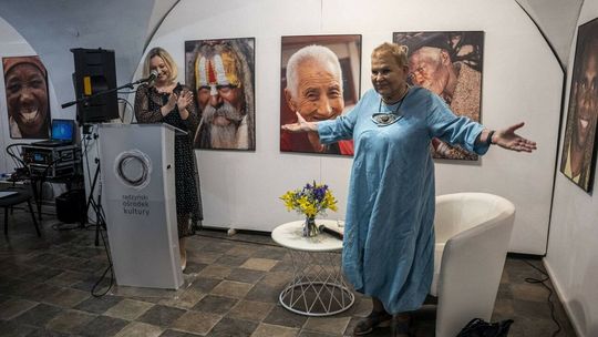 Znana podróżniczka Honorowym Obywatelem Powiatu Radzyńskiego