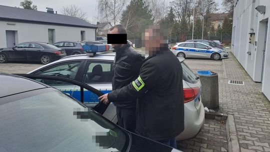 Znęcał się nad matką i groził jej śmiercią. Teraz posiedzi za kratami