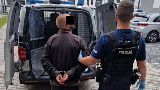 Znęcał się nad wujkiem i zabił kota. 31-latek trafił do aresztu