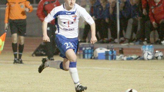 Znicz Pruszków - Wisła Puławy 0:0, obrona ciągle na zero