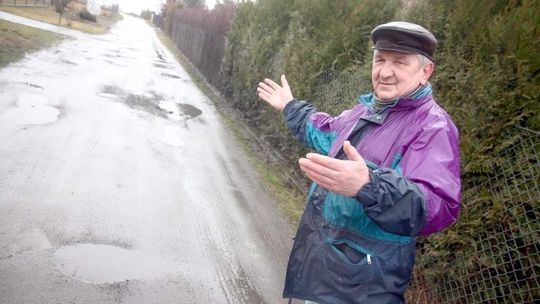 Zniszczyli im drogę podczas budowy obwodnicy. Do dziś czekają na remont
