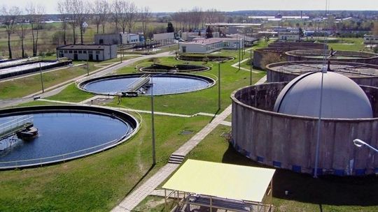 Znów nie ma zgody na podwyżki za wodę w Białej Podlaskiej. Szefowa miejskiej spółki mówi o „lotach w kosmos”