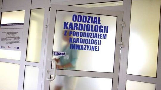 Znowu będą cięcia i dłuższe kolejki do kardiologa. "Kolejne zmiany tylko to pogłębią"