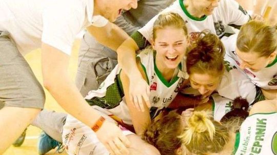 Znowu dostały lanie, SMS PZKosz Łomianki – Pszczółka AZS UMCS II Lublin 72:44 