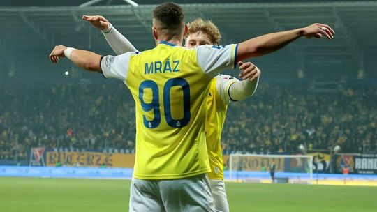 Znowu festiwal goli na Arenie Lublin. Motor pokonał Pogoń Szczecin [zobacz bramki]