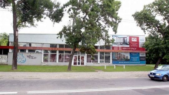 Znowu spróbują sprzedać pawilon przy Al. Zygmuntowskich 3