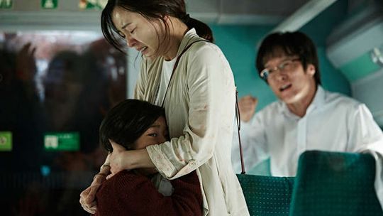 "Zombie express" w Miasto movie latem