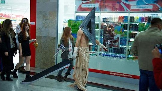 Zombie w Galerii Twierdza w Zamościu! (zdjęcia)