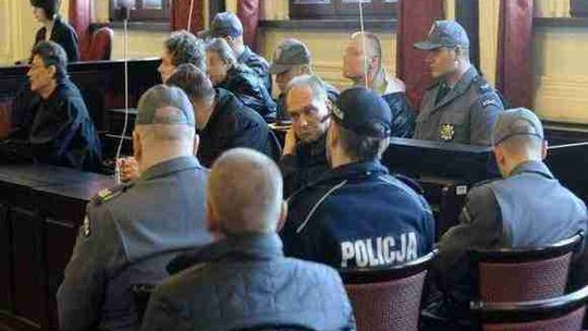 Żona świadka koronnego przerywa milczenie