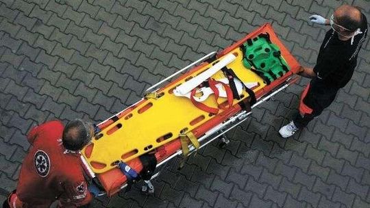 "Zostaliśmy oszukani". Ratownicy medyczni nadal czekają na obiecane podwyżki