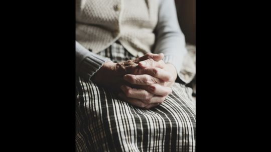 Zrób świąteczną paczkę seniorowi. Chorzy i samotni czekają