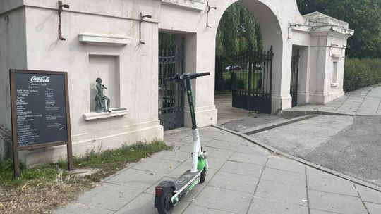 Zrobią porządek z hulajnogami. Koniec z piratowaniem i porzucaniem byle gdzie