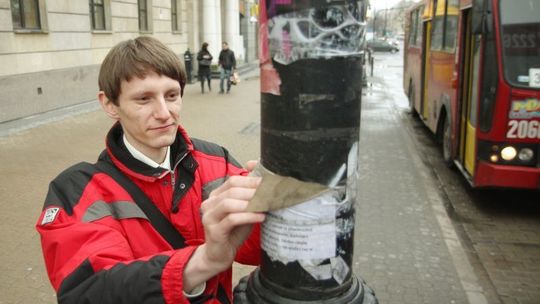 Zrywamy reklamy i ogłoszenia, bo szpecą miasto
