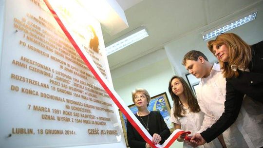 ZS nr 11 w Lublinie: Odsłonili tablicę Zofii Pelczarskiej