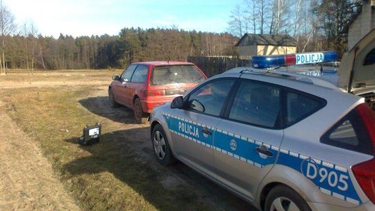 Żurawiniec: Pościg za hondą, kierowca miał 3,4 promila