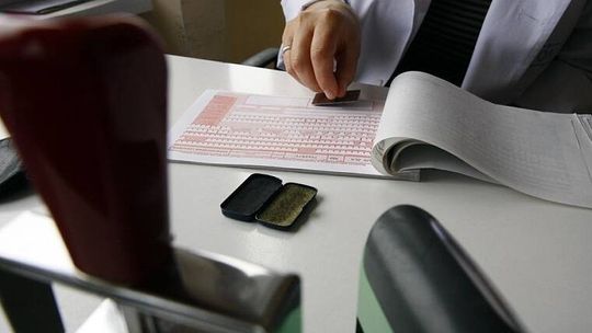ZUS skontrolował zwolnienia. Czasami chorujemy z urojenia