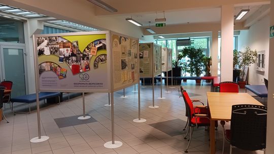 ZUS zdmuchnie 90 świeczek. W prezencie zakłada konta PUE