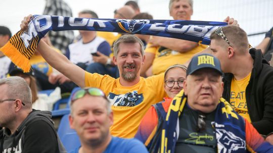 Żużlowy Motor Lublin walczy o mistrzostwo. MOSiR i prezes klubu o strefie kibica