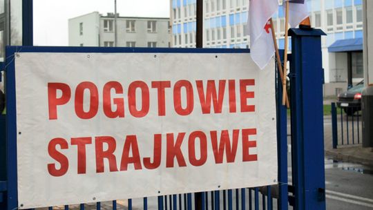 Związkowcy z puławskich Azotów grożą strajkiem. Chodzi o rachunki za logo i nagrody świąteczne