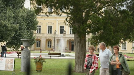 Zwiedzaj park, posłuchaj o historii. Za darmo