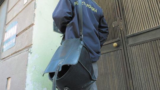 Zwolnią, nie zwolnią. Strach w Poczcie Polskiej, pracę może stracić 2 tys. osób