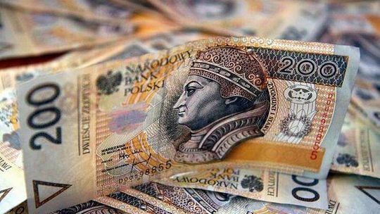 Zwolnili urzędnika, ale wygrał w sądzie. Gmina zapłaciła mu 23 tys. zł