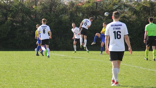 Zwycięski tydzień Kujawiaka. Grała Keeza bialska klasa okręgowa