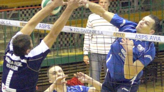 Zwycięstwo Avii, porażki Trójki i Cukrownika