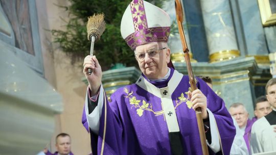 Życzenia dla arcybiskupa w tym roku wyjątkowe. Tylko przez internet