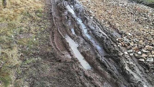 Żyrzyn: Błoto zamiast drogi