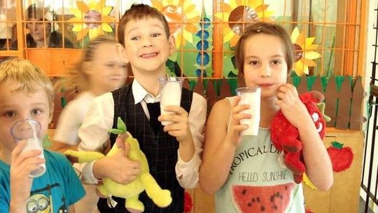 Żywność w szkole: Witaminowy straganik zamiast chipsów