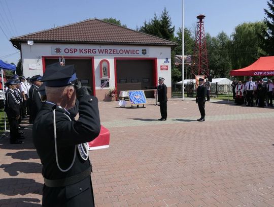 100 lat OSP Wrzelowiec. Strażacy otrzymali nowy sztandar