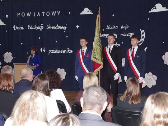98 uczniów ze stypendiami starosty. Uroczysta gala w Poniatowej
