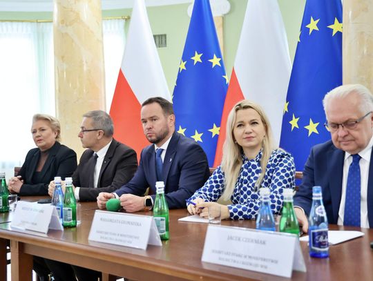 Aplikacja suszowa do poprawki? Rolnicy zgłosili tysiące wniosków na Lubelszczyźnie