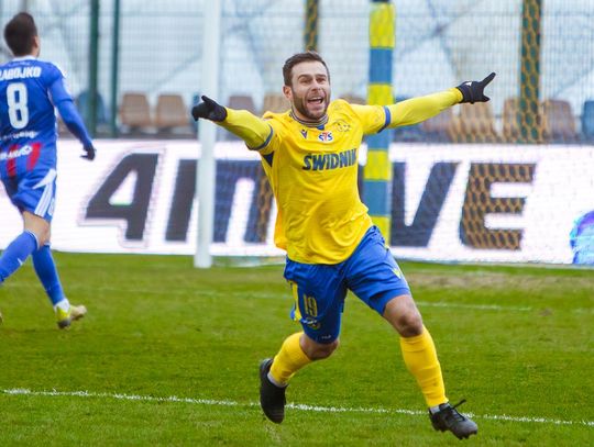 Avia napisała pismo do PZPN w sprawie żółtej kartki dla Patryka Małeckiego Avia napisała pismo do PZPN w sprawie żółtej kartki dla Patryka Małeckiego