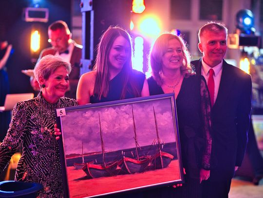 Bal z misją. Gdy wspólne emocje zmieniają się w pomoc