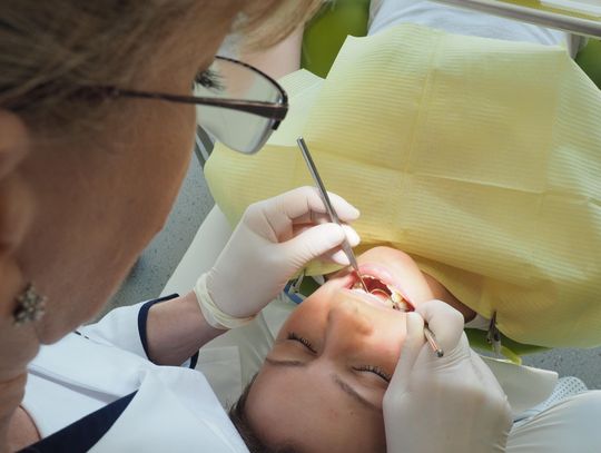 Bezpłatny dentysta dla uczniów w Lublinie. Miasto kontynuuje program profilaktyki próchnicy