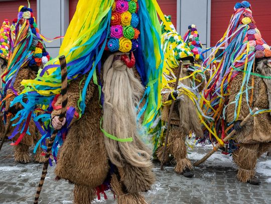 Brodacze wyszli na ulice Sławatycz Brodacze ze Sławatycz wyszli w miasto