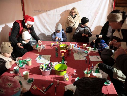 Ciepły posiłek i bycie razem. Świąteczna akcja PCK w Lublinie