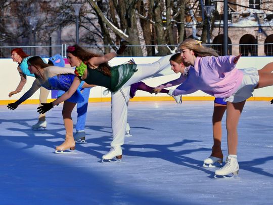 Disney na lodzie. Wyjątkowy pokaz na placu Litewskim