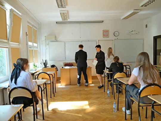 Drugi egzamin już za nimi. Ósmoklasiści zmierzyli się z matematyką